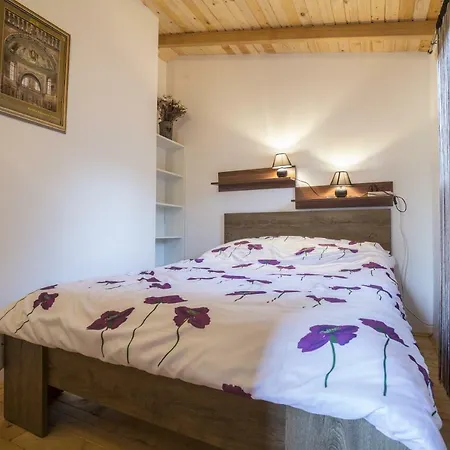 Eco Holiday Home Lavanda Funtana Exterior photo